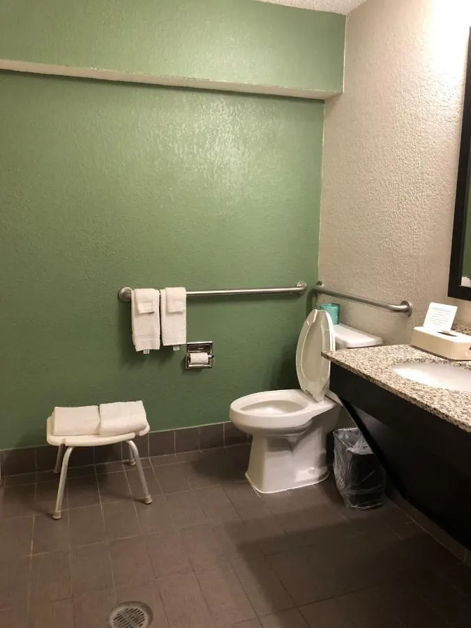 Sleep Inn Louisville 2*,